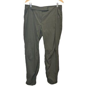 Mec  Mountain Equipment Coop Nylon Outdoor Pants Size 12